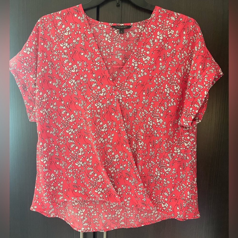 Banana Republic Floral Pink Blouse size L